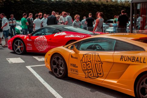 Runball Lamborghini and Ferrari