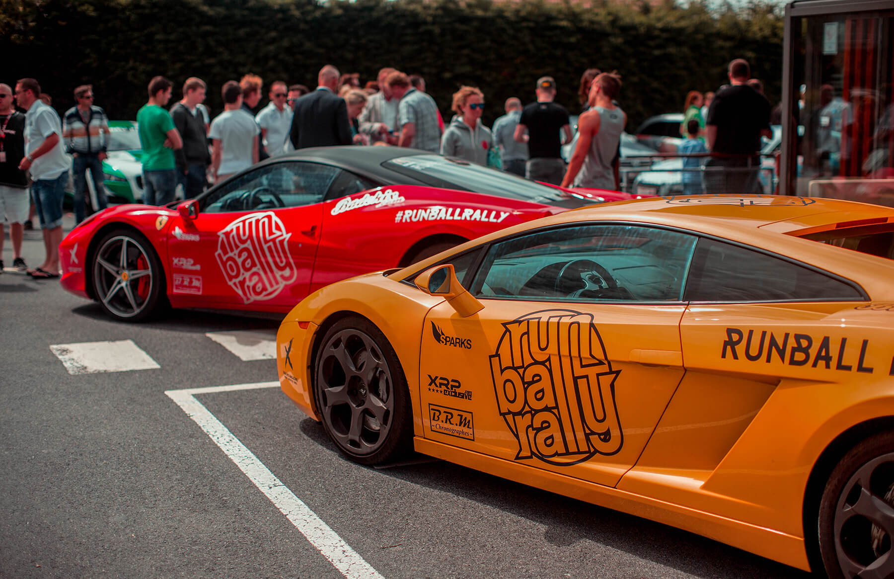 Runball Lamborghini and Ferrari