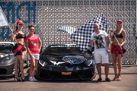 Runball in Marbella with Black Lamborghini