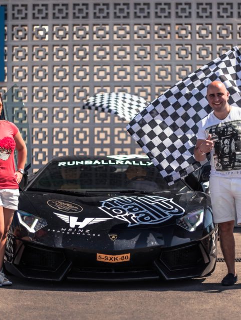 Runball in Marbella with Black Lamborghini