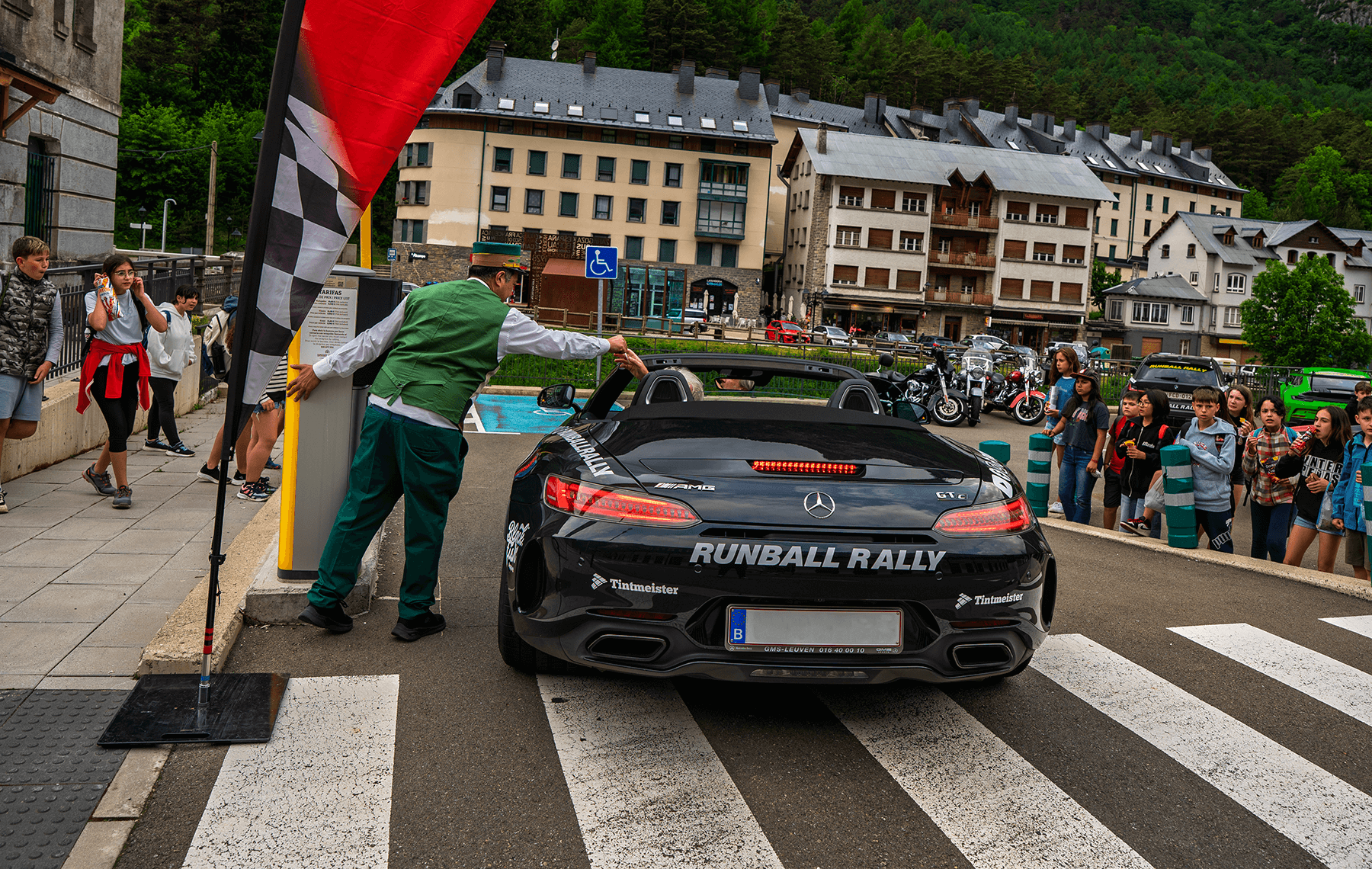 Five-star hotel arrival Canfranc Estación - AMG GT